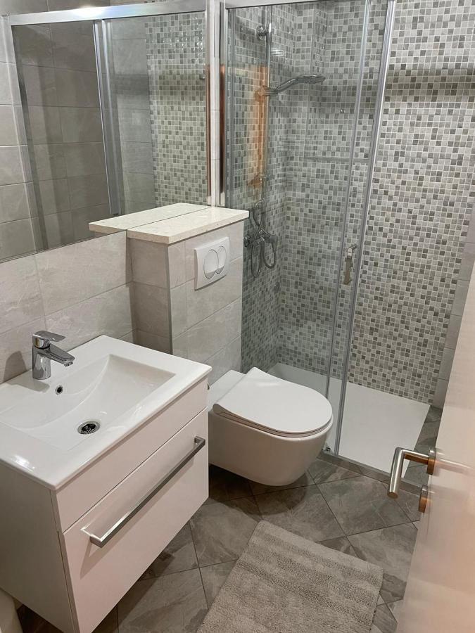 Apartmani Fides Λομπάρδα Εξωτερικό φωτογραφία