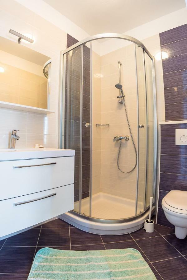 Apartmani Fides Λομπάρδα Δωμάτιο φωτογραφία